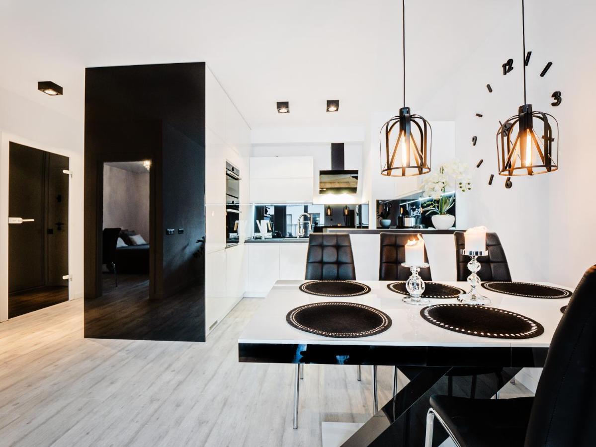 Apartamenty Homely Place Casa Verona - Stary Rynek - Parking 포즈난 외부 사진